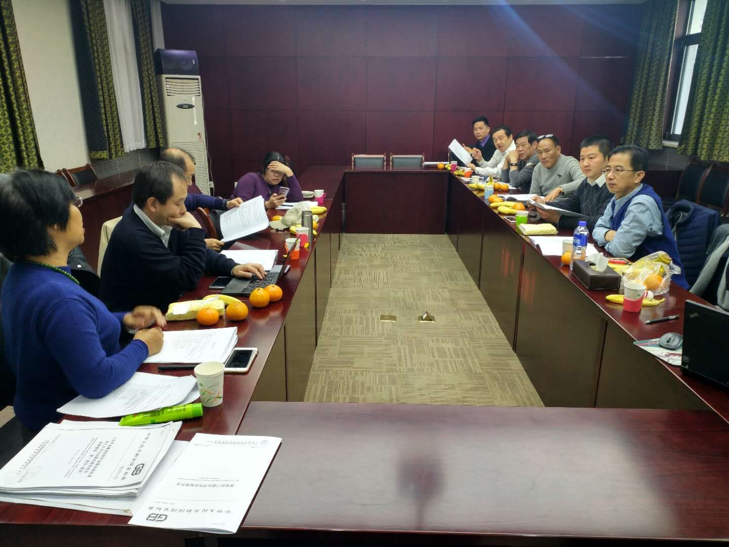 紗窗標(biāo)準(zhǔn)會(huì)議