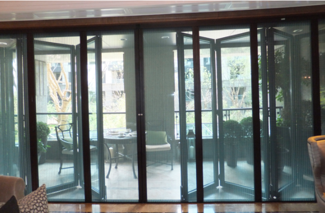 上海王先生安裝一款隱形紗窗 上海王先生安裝一款隱形紗窗