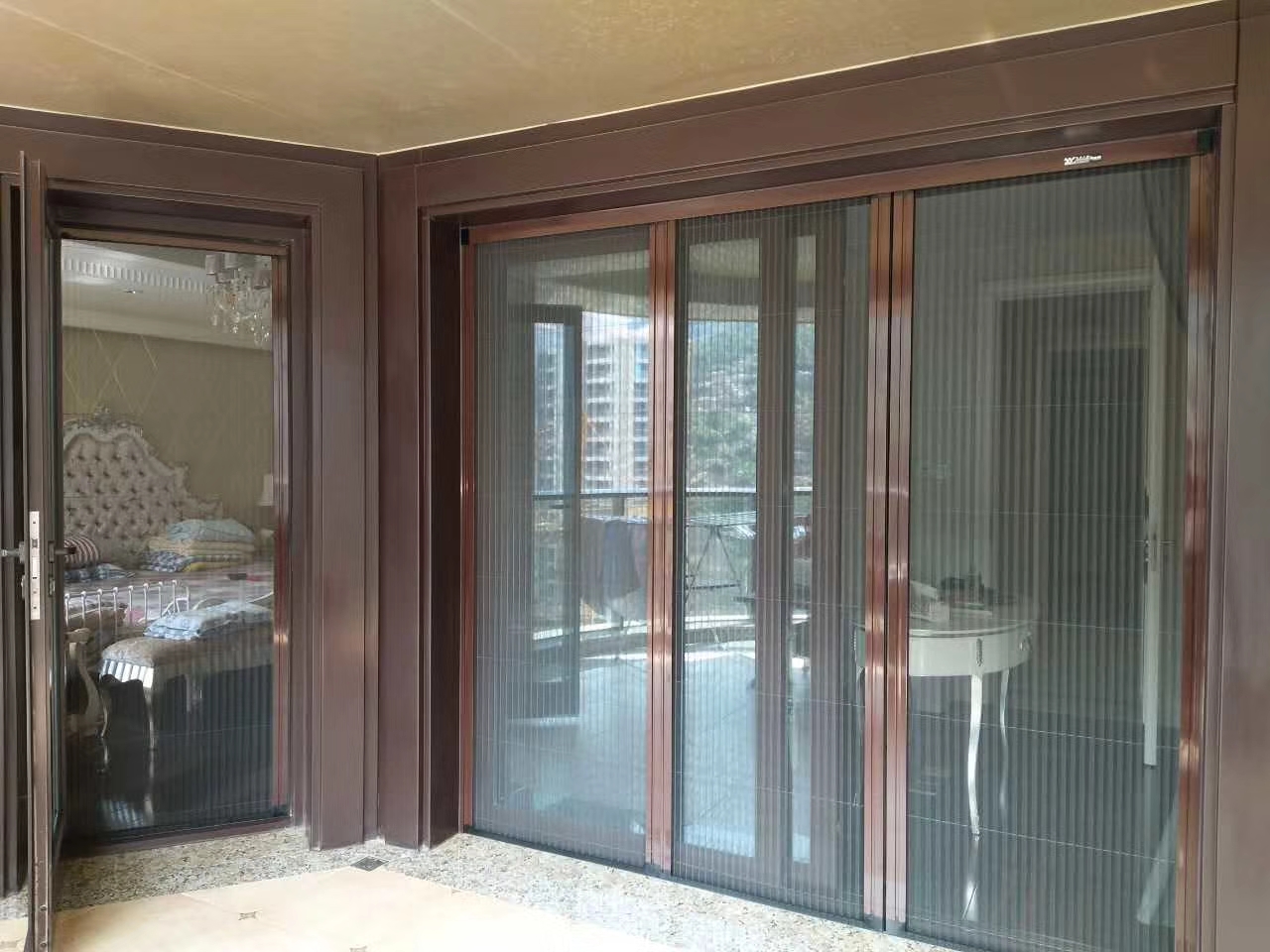 廈門云頂至尊韋柏隱形紗窗門 廈門云頂至尊韋柏隱形紗窗門